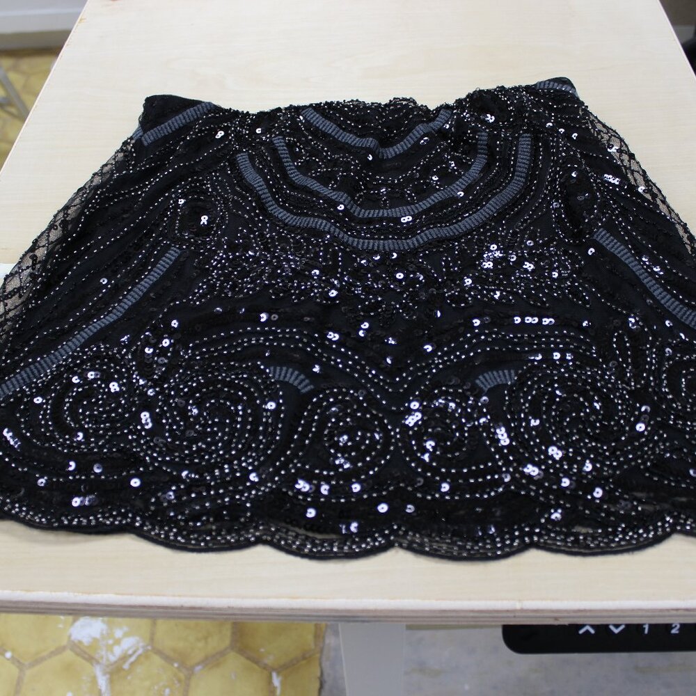 Endless Rose Skirt NWT- Black Pattern with Sequins, Size L